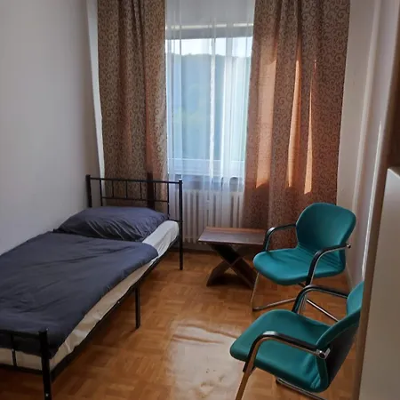 Private Проживание в семье *